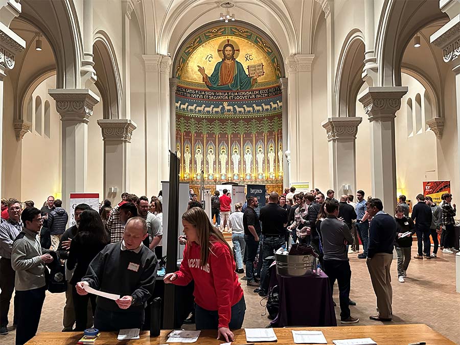 Students make valuable connections at CPA firm recruiting event! – CSB+SJU
